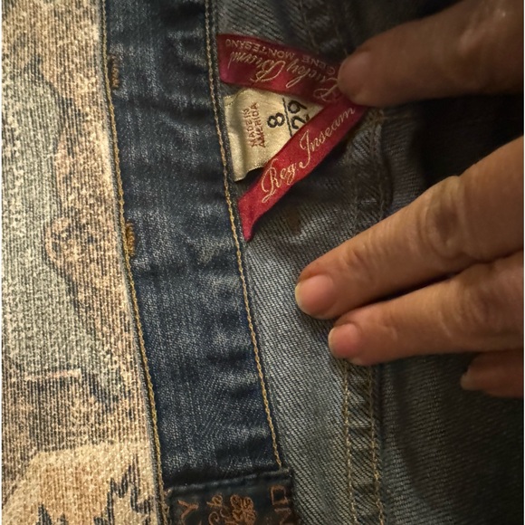 Lucky Brand button flu boot cut jeans size 8 inseam is 29” good condition - Picture 5 of 8